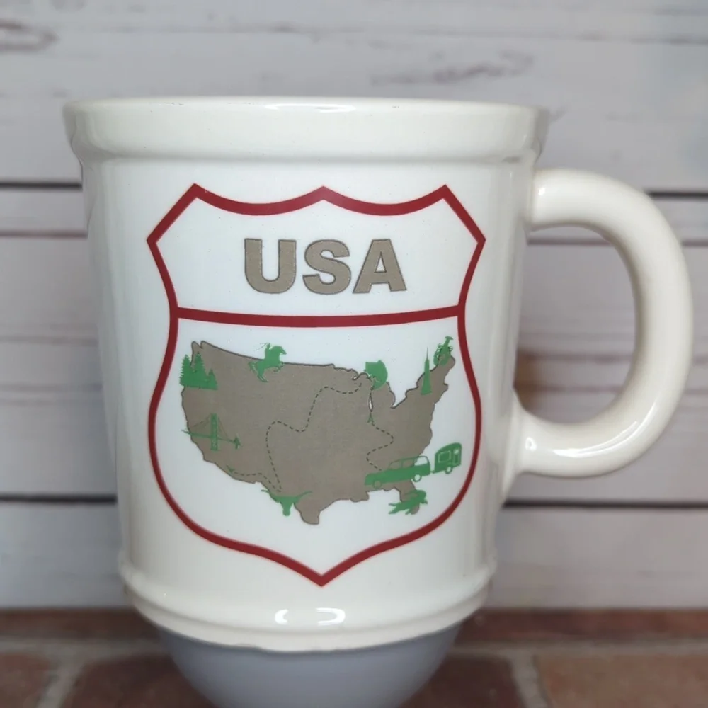 Vintage‎ Magenta Map of United States of America USA Large Oversized Coffee Mug
